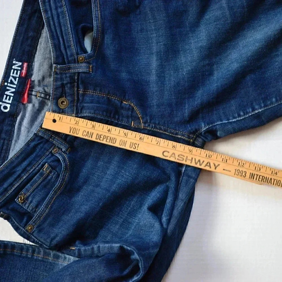 DENIZEN Straight Leg Jeans - Picture 7 of 8